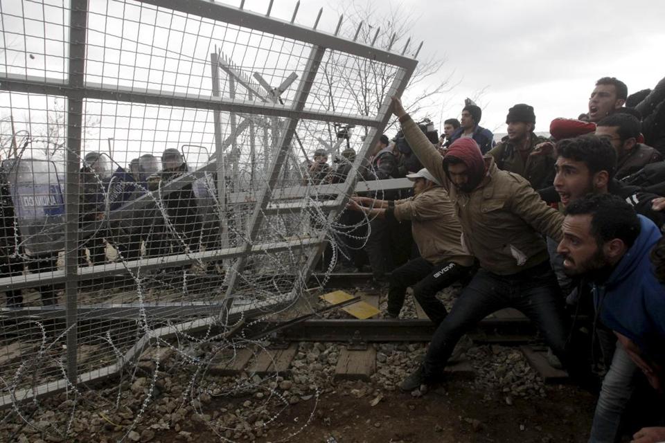 refugee crisis, E.U. refugee policy, Afghan refugees, Iraqi refugees, Syrian refugees, Syrian Civil War, asylum seekers