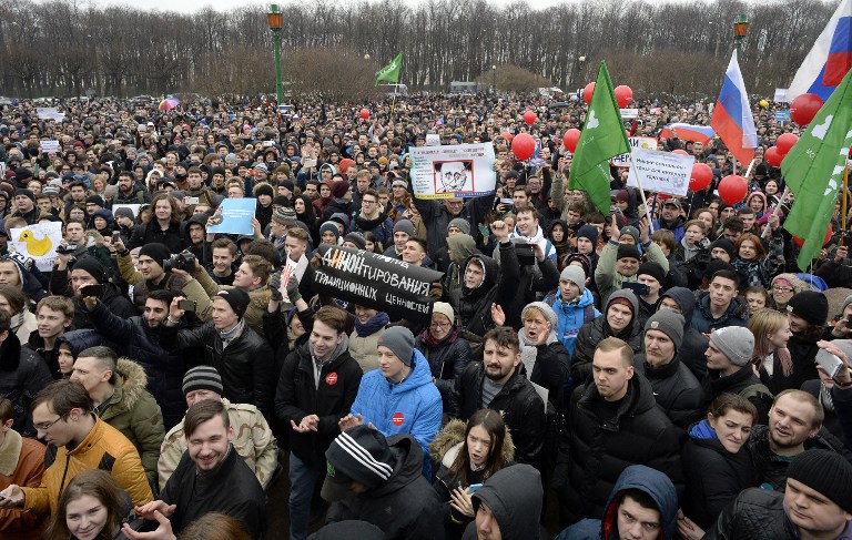 Alexei Navalny, Vladimir Putin, Russia protests, anti-corruption protests, Russia pro-democracy movement, Dmitry Medvedev