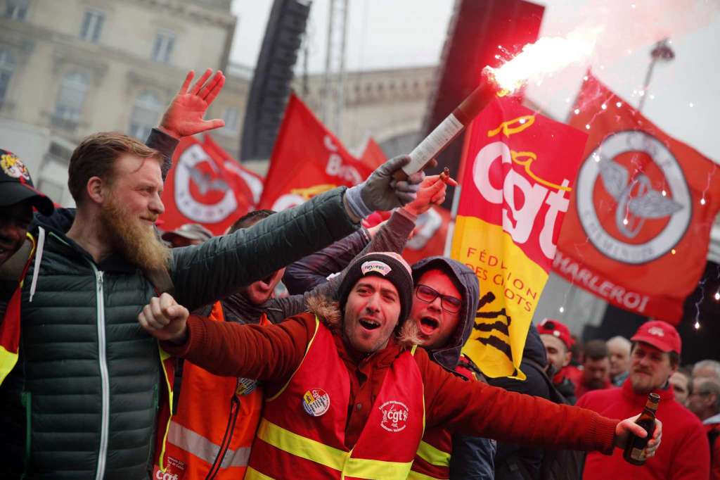 French railway strikes, French strikes, French labor law, Emmanuel Macron, French privatization