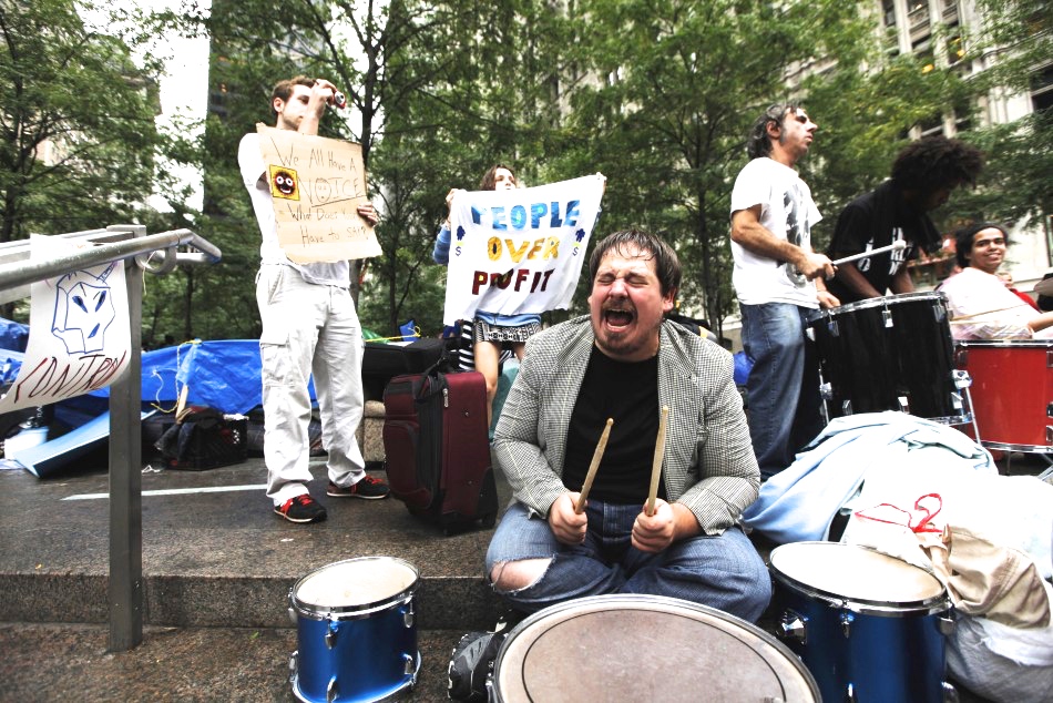 Zuccotti Park, Occupy movement, economic injustice, bank bailouts, wealth inequality, corporate government collusion