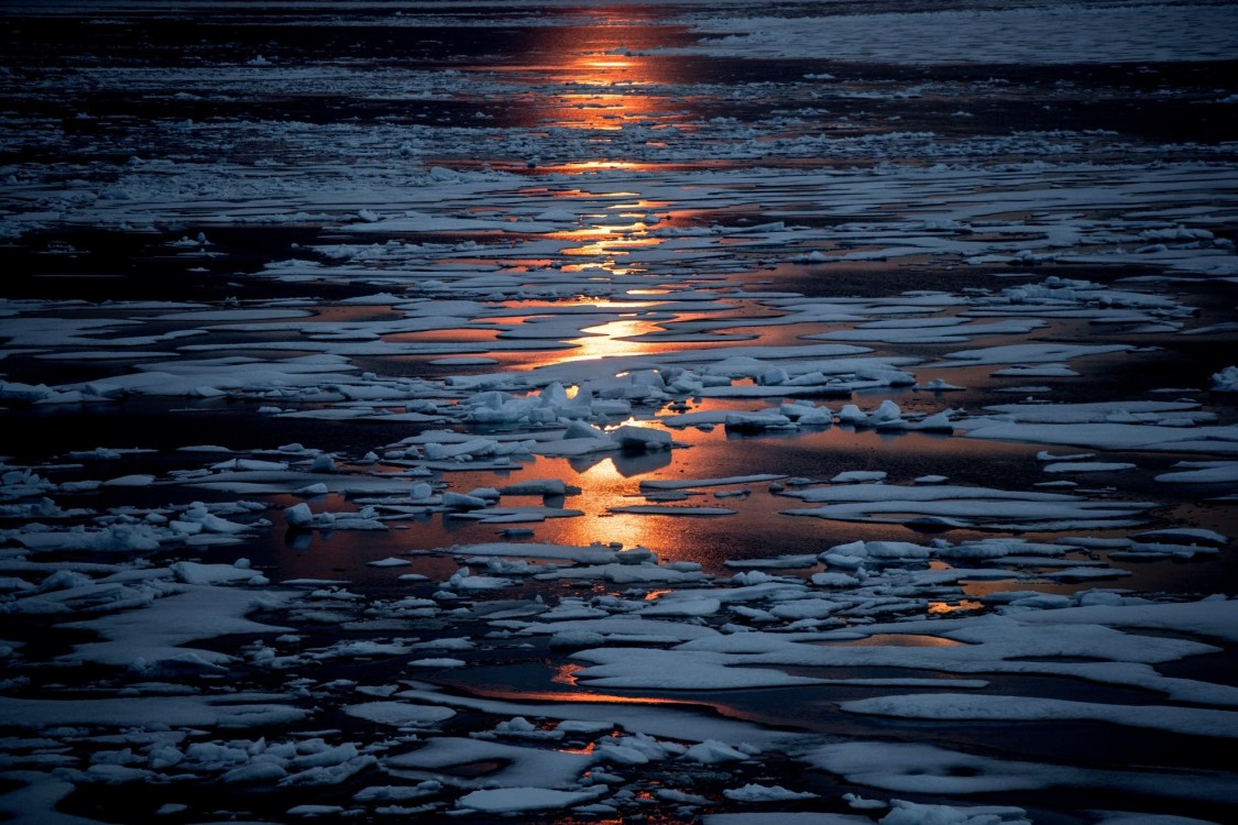warming Arctic, melting Arctic, rising ocean temperatures, weather extremes warming Arctic, melting Arctic, rising ocean temperatures, weather extremes