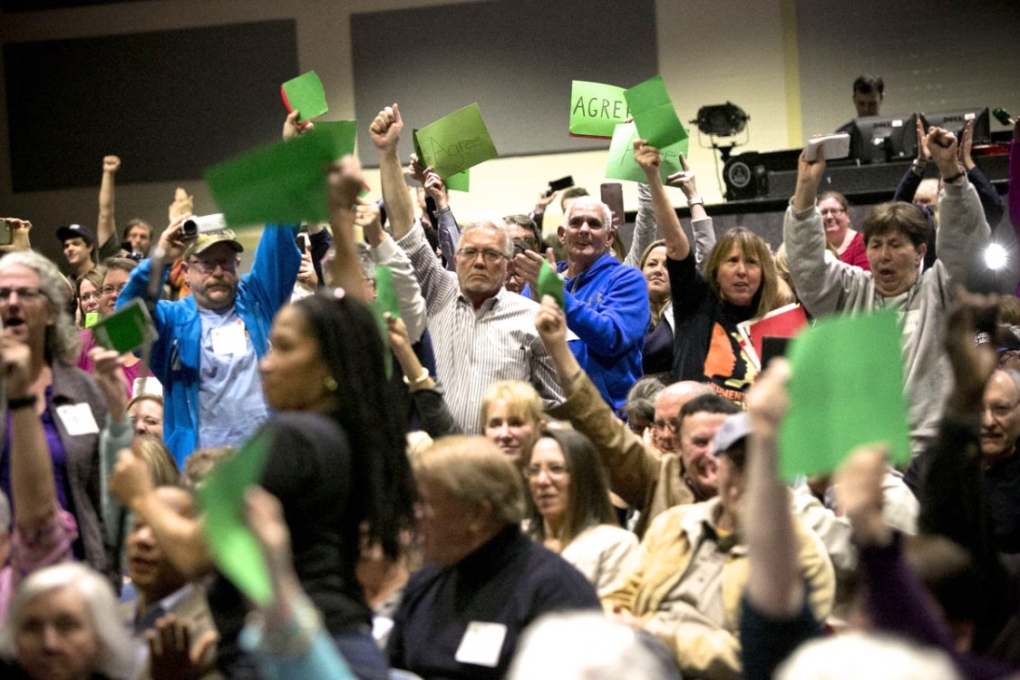 Resistance Recess, MoveOn, town hall protests, Trump resistance, anti-Trump movement, Indivisible, Affordable Care Act, Obamacare, repeal and replace