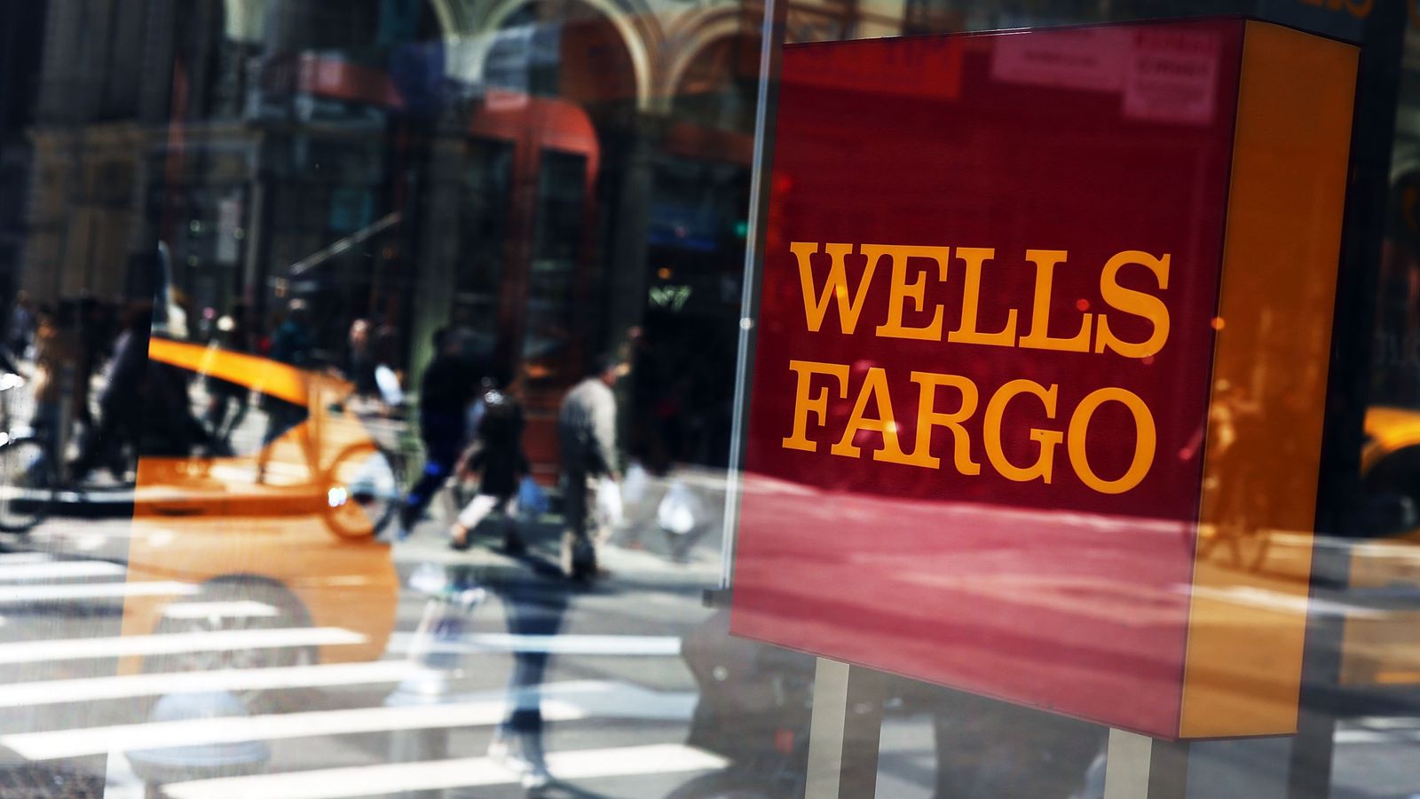 Wells Fargo crimes, Wells Fargo accounts scam, Wells Fargo foreclosures, mortgage-backed securities, subprime loans, Wall Street crimes, John Stumpf