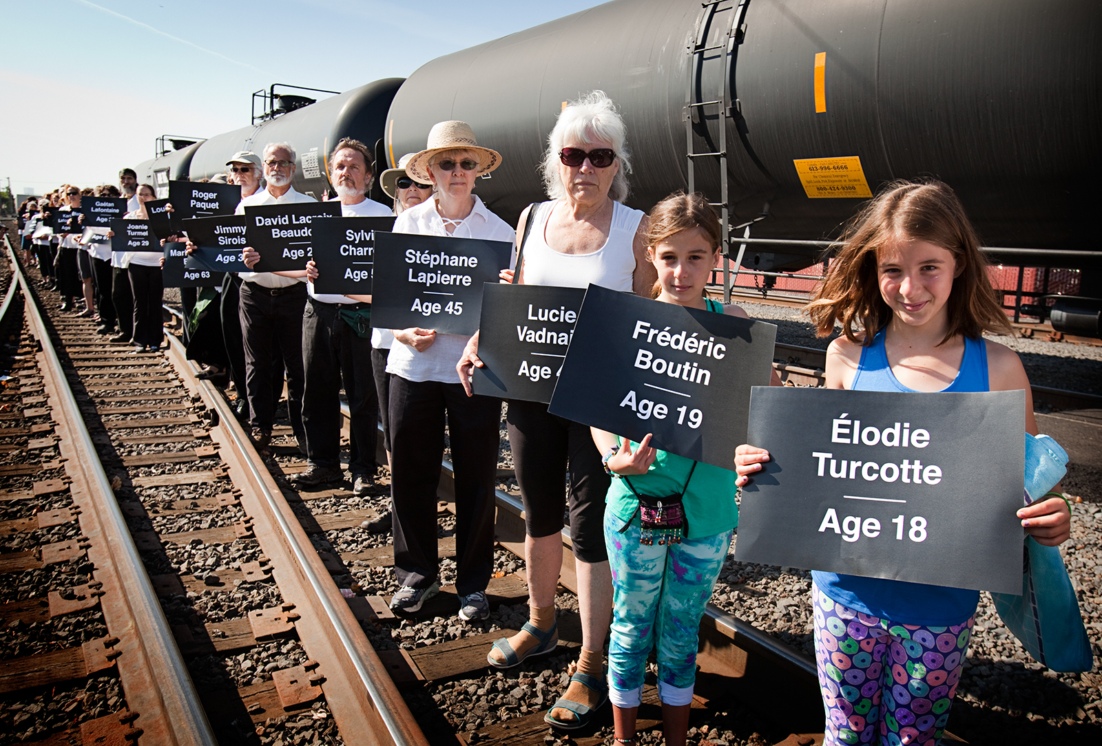 Vancouver Tesoro Savage Oil Terminal, oil train blockades, climate protests, Jay Inslee, Vancouver oil train protest, Bakken crude