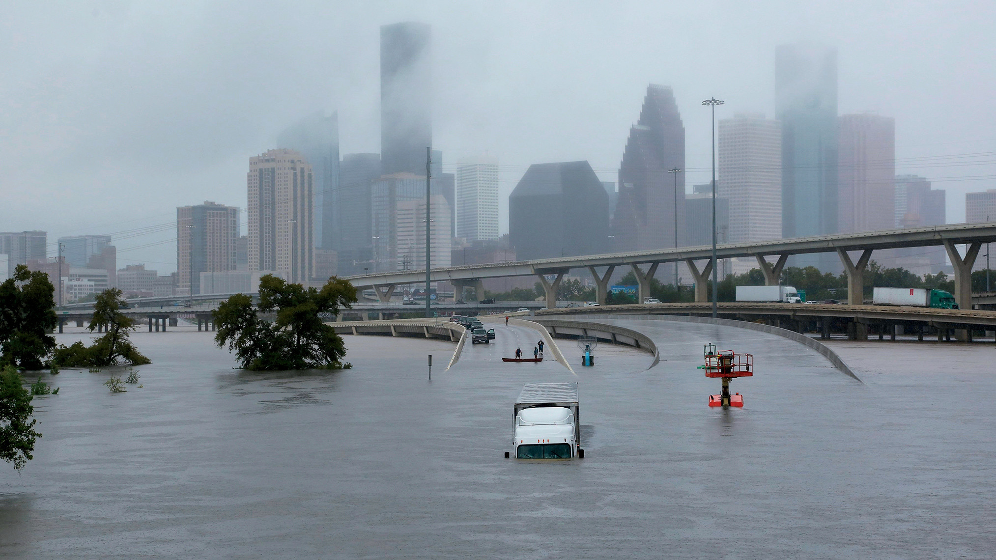 banks funding climate change, fossil fuel financing, fossil fuel investments, JP Morgan Chase, Jamie Dimon, climate criminals