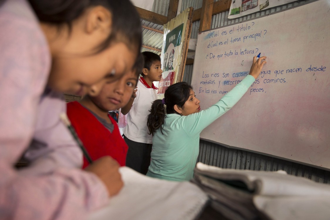 Oaxaca teacher strikes, Educational Reform, National Coordinator of Education Workers, National Union of Education Workers, Enrique Peña Nieto, student deaths, student disappearances, Nochixtlán blockade, Nochixtlán violence, Popular Assembly of the Peopl