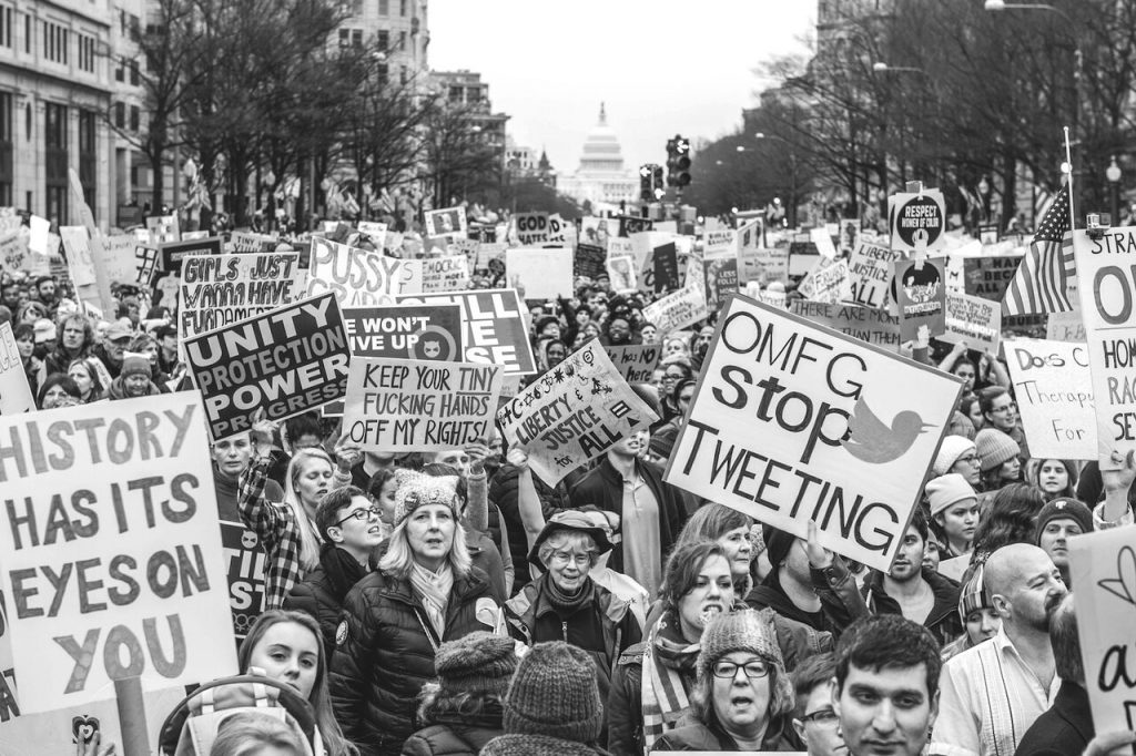 anti-Trump resistance, theory of change, mass protests, Momentum, The Resistance