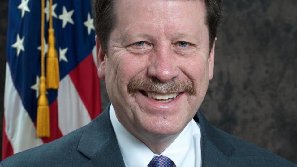 Robert Califf, FDA regulations, revolving door, pharmaceutical industry, pharmaceutical lobbying