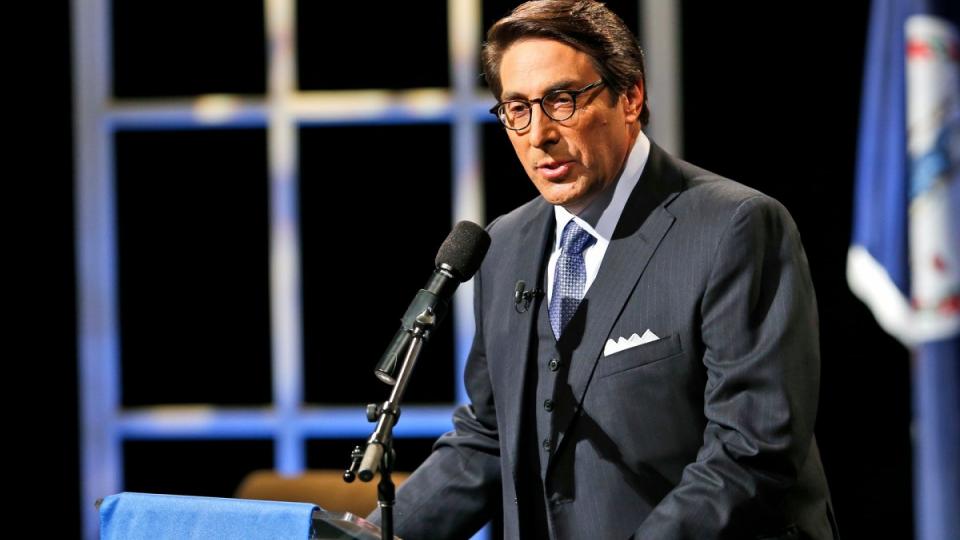 Jay Sekulow, Donald Trump, nepotism, cronyism, Trump team corruption, Christian Advocates Serving Evangelism, American Center for Legal Justice, CharityWatch, Christian non-profit