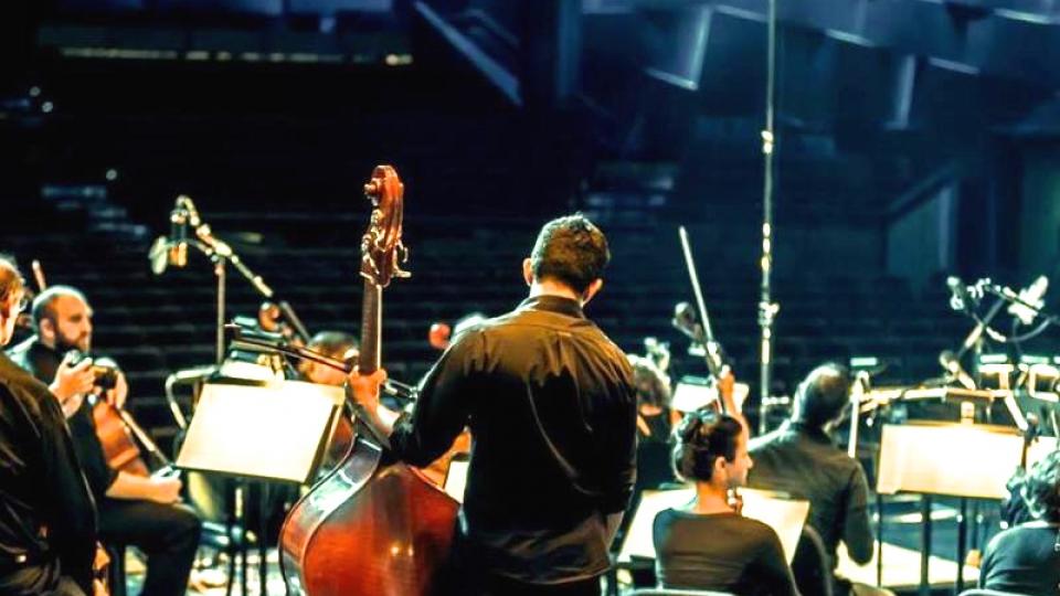Syrian Orchestra, refugee crisis, Syrian refugees, musician activists, refugee musicians