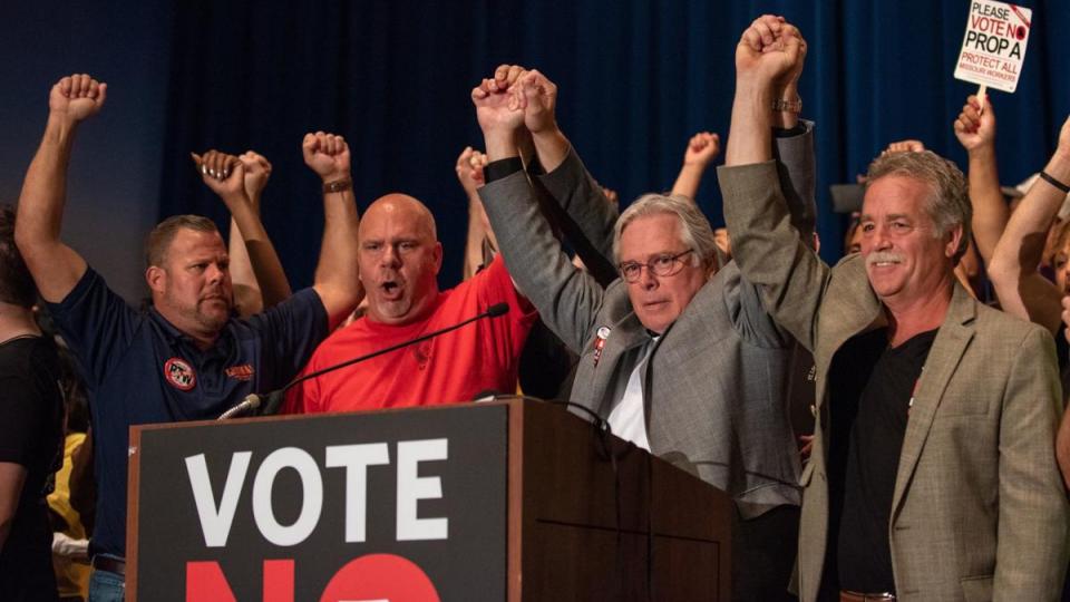 right to work, labor power, collective bargaining, Missouri workers, Bernie Sanders