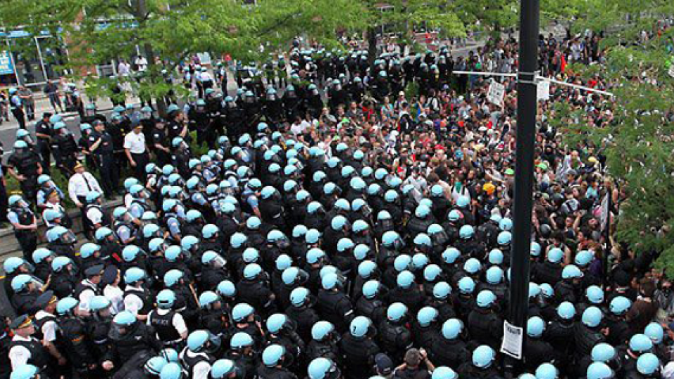 Chicago Police Ignore Constitution, Abduct Activists