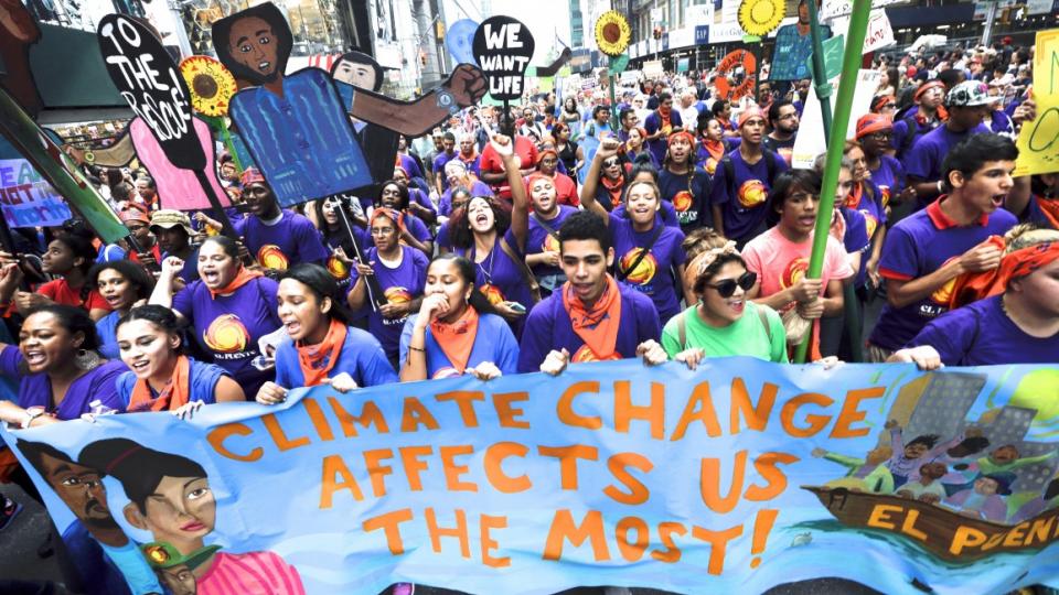 climate justice movement, COP21, carbon emissions, Paris climate summit, Paris climate resolution
