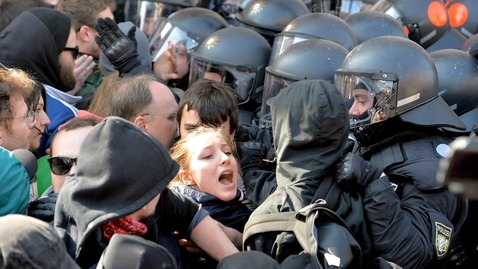 Blockupy, anti-austerity protests, European Central Bank, austerity policies