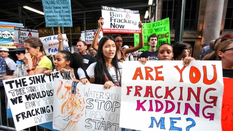 fracking, fracking ban, methane emissions