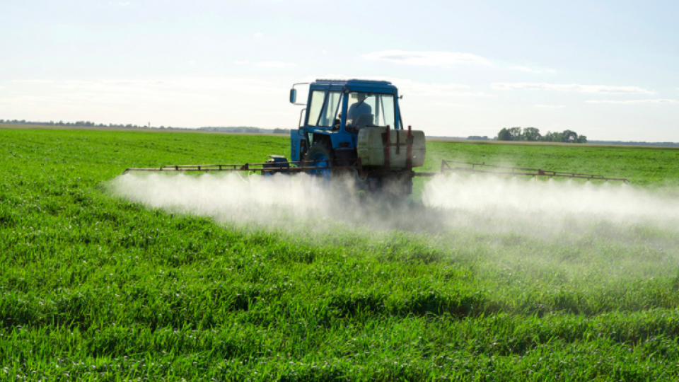 EPA, pesticide use, EPA regulations, EPA loopholes