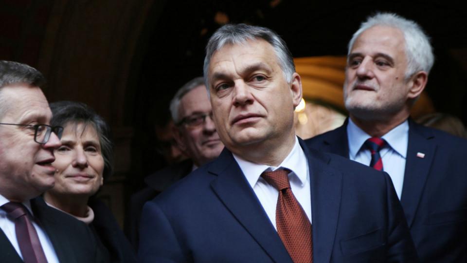 Hungarian far right movement, Fidesz party, Viktor Orban, rightwing populists, European far right, Jobbik party, anti-Semitism, xenophobia